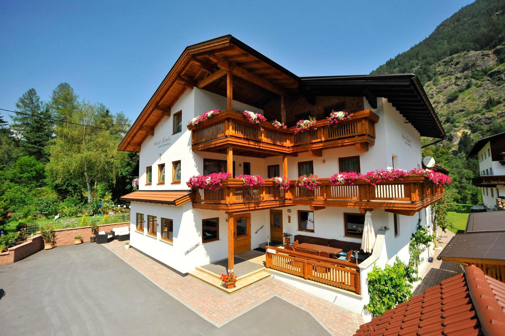Hotel Haus Gisela Oetz Zewnętrze zdjęcie